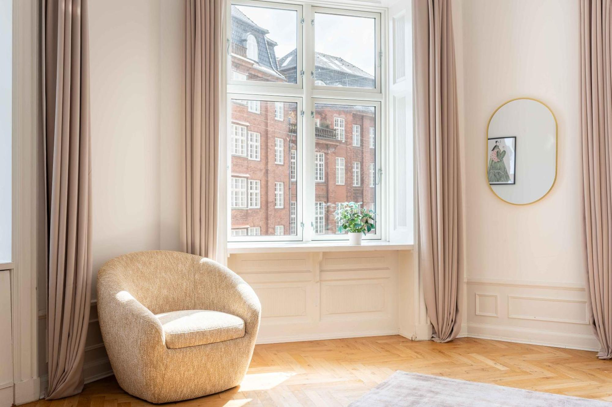 Large Apartment In Central Copenhagen By Tivoli Gardens Экстерьер фото